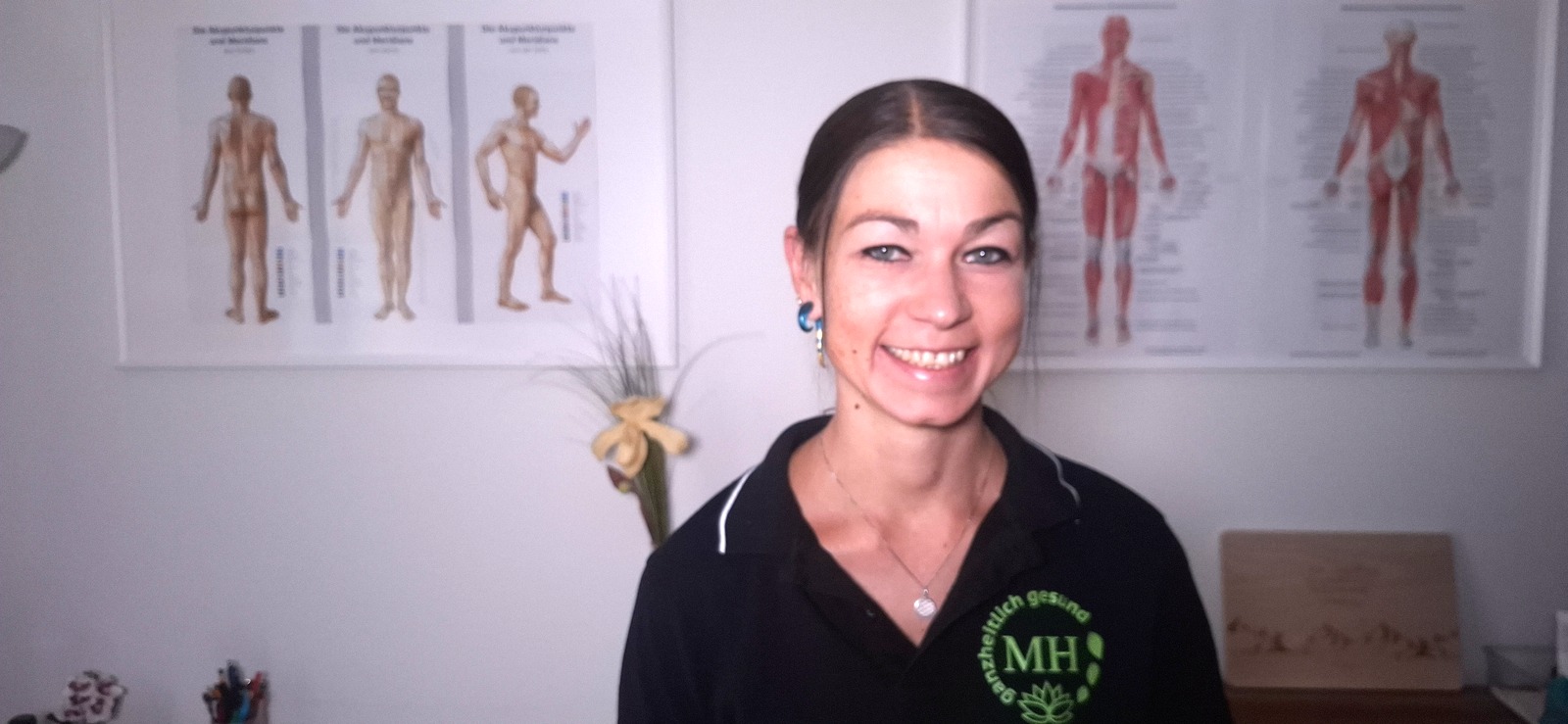 Monika Horkel in ihrer Praxis in Thalgau